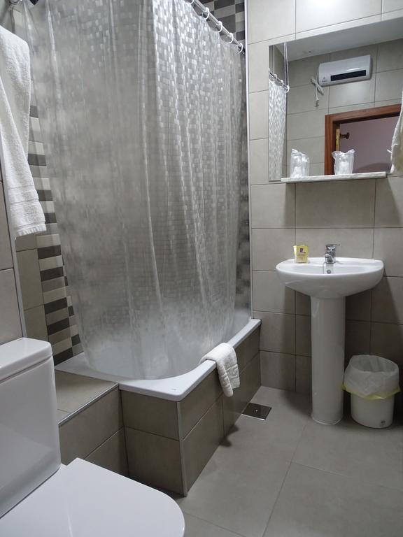 Hostal Argentina Caces Екстериор снимка