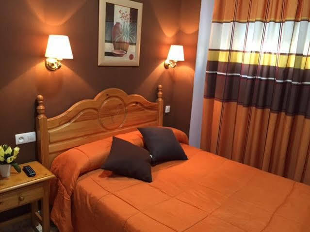 Hostal Argentina Caces Екстериор снимка